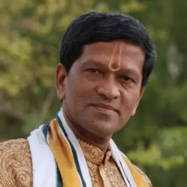 Neyveli Santhanagopalan